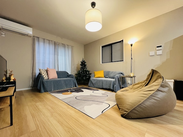 スマートテレビ、書庫