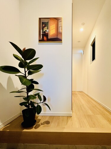 Direct access to Osaka Kansai Airport,5 minutes by train from Nanba 
