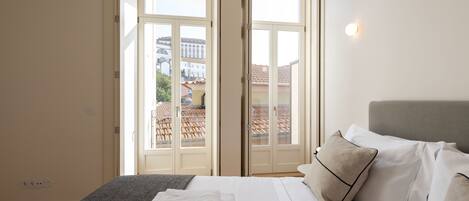 2 sovrum, strykjärn/strykbräda, wi-fi och sängkläder