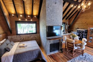 Exclusive Cabin (1) | 1 bedroom, individually furnished, free WiFi, bed sheets - AriMara Chalés & Ecoturismo (Mampituba)