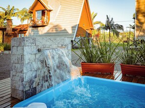 Exclusive Cabin (1) | 1 bedroom, individually furnished, free WiFi, bed sheets