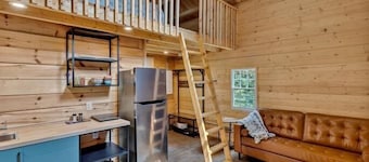 Pavo - New Lofted Kabin