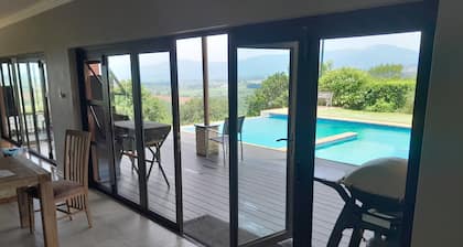 Peaceful quiet place overlooking beautiful mountain with a lovely garden.