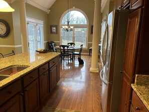 Private kitchen