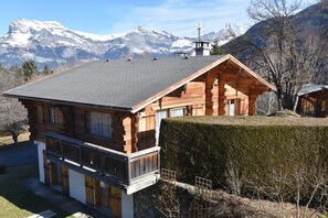 Esterni