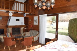 Interior - Typical Savoyard wooden chalet facing Mont Blanc (Saint Gervais)