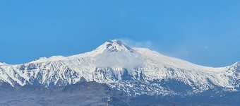Stanza ad ore Acireale