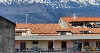 Stanza ad ore Acireale