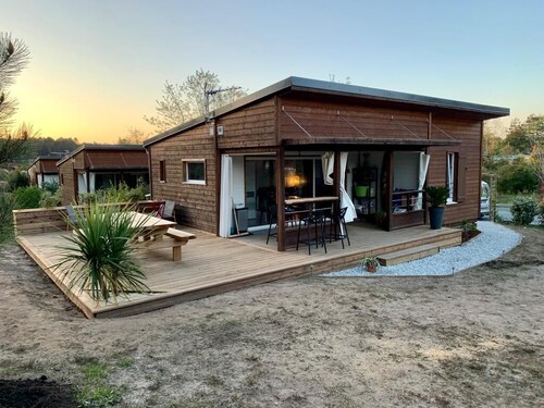 Chalet au Coeur des Pins Landais Idéalement Situé Pour vos Aventures Océaniques