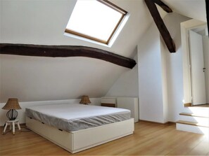 2 bedrooms, iron/ironing board, WiFi, bed sheets - Charmant Duplex 3P Proche des Commerces, de Roland-garros et du Parc des Princes (Boulogne-Billancourt)