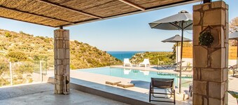 Canyon 2 villa with private pool
