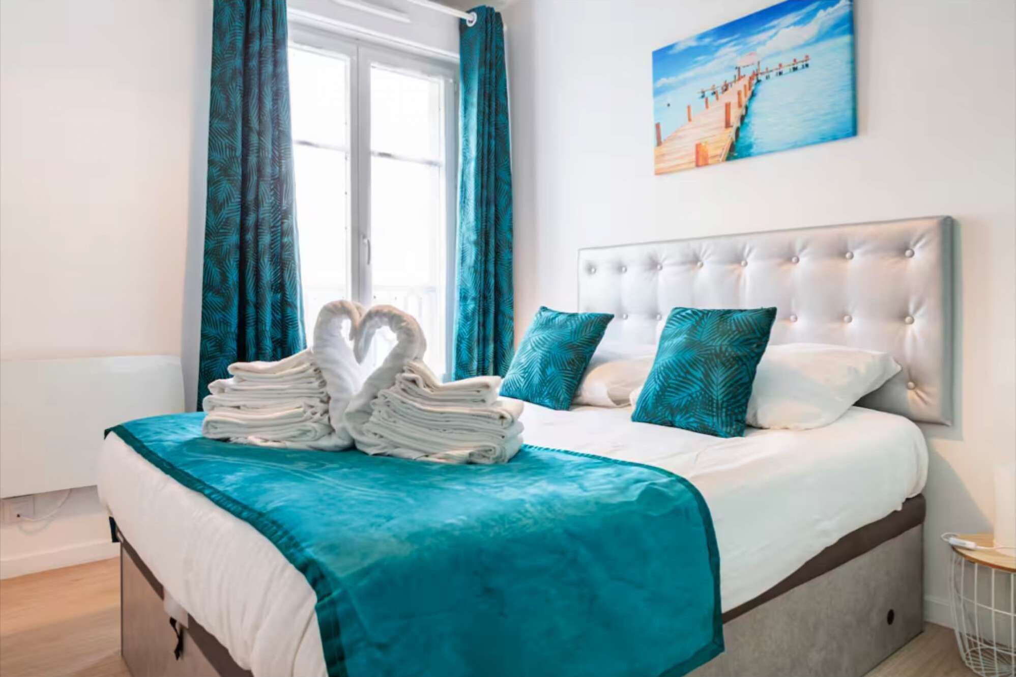 1 slaapkamer, een strijkplank/strijkijzer, wifi, beddengoed