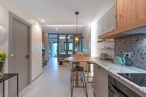 Interior - Newly renovated studio in Golden Mile w/ Pool (Marbella)