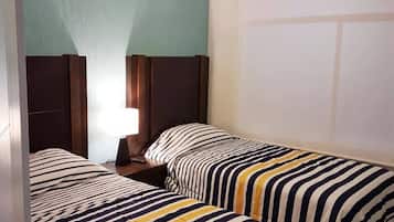 2 chambres, fer et planche Ă repasser, Wi-Fi, draps fournis