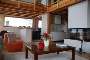 Fireplace, printers - Montgenèvre 05100 Loue Chalet 12 Couchages - 5 Chambres 5 SdB - Sauna Salle Jeux (Montgenèvre)