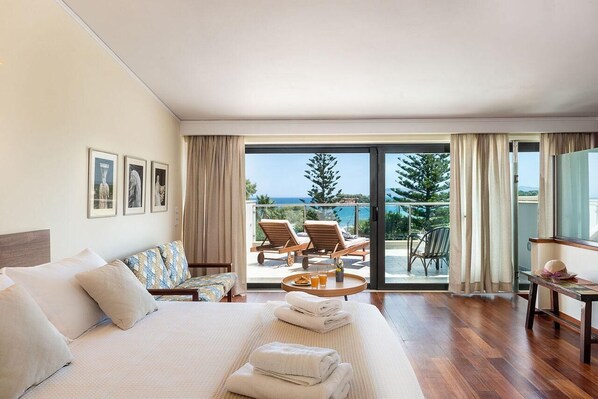 3 slaapkamers, een strijkplank/strijkijzer, gratis wifi, beddengoed