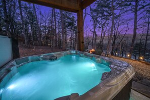 Bain à remous extérieur