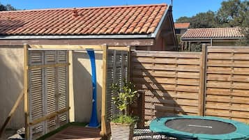 Enceinte de lâhĂ©bergement