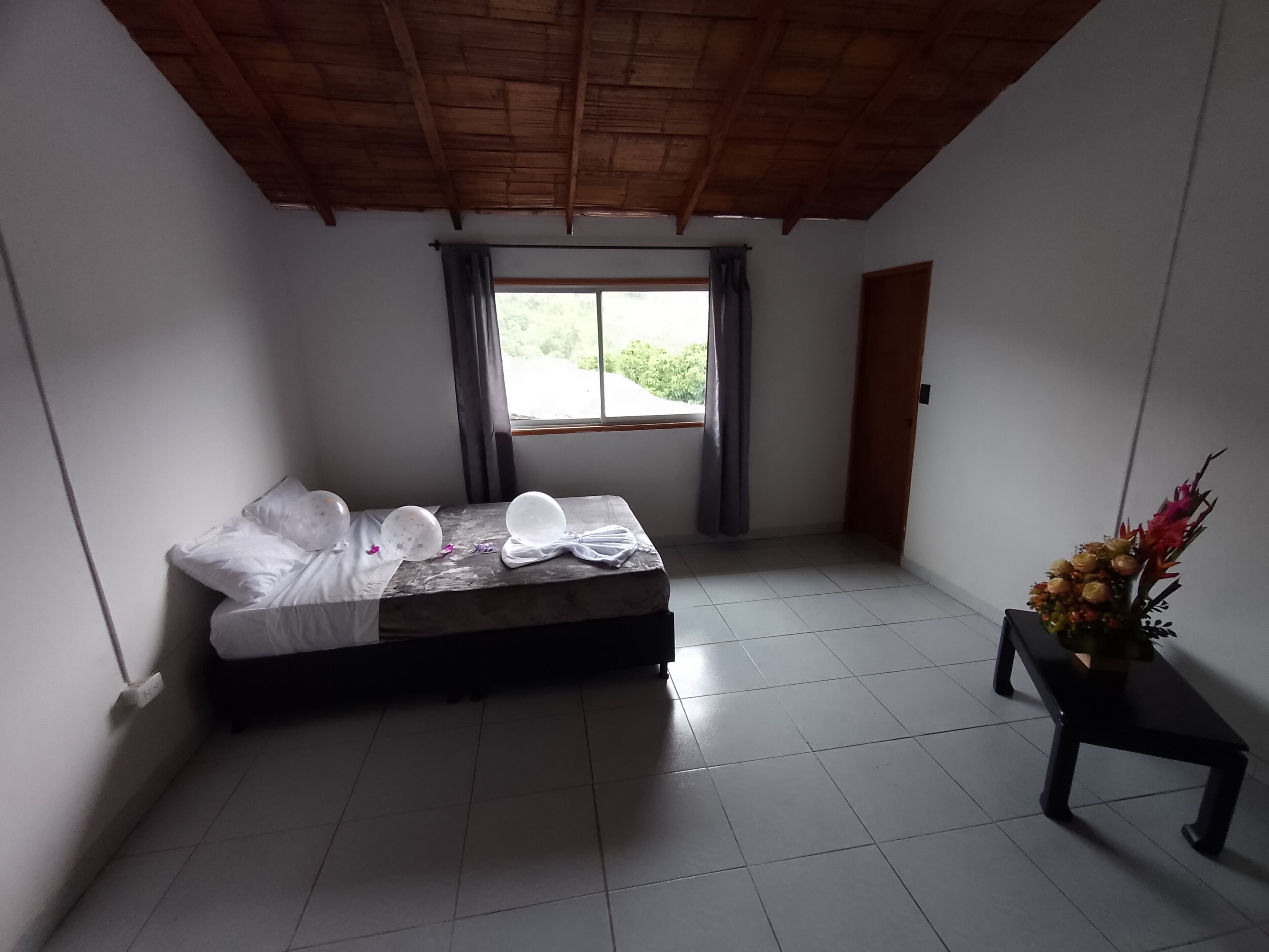 Standard Room | Free WiFi