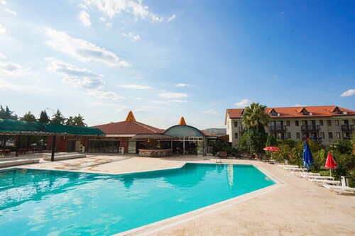 Halıcı Termal Otel