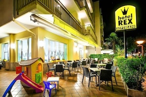 Front of property - Hotel REX  (Misano Adriatico)