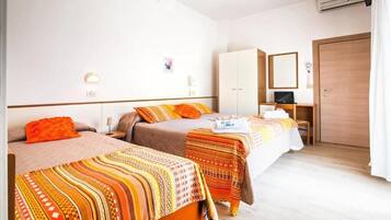 Standard-Vierbettzimmer