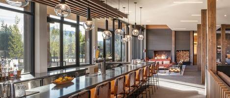 Bar (in der Unterkunft)