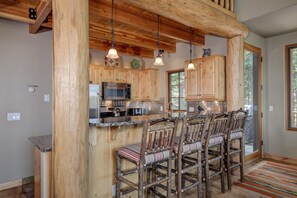 Coffee/tea maker - 38A Cowboy Heaven (4-Bedroom Home) with Mountain view by Moonlight Basin Lodging (Big Sky)