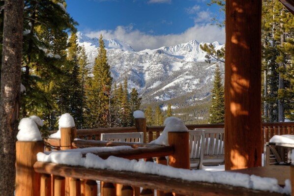 Property grounds - 38A Cowboy Heaven (4-Bedroom Home) with Mountain view by Moonlight Basin Lodging (Big Sky)