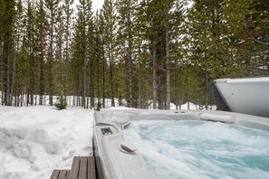 Baignoire à remous extérieure