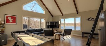 Beautiful Escape! Hudson Valley House. 90min from NYC & 30min from Beacon.