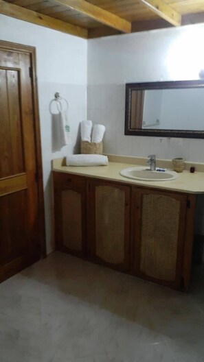 Towels, toilet paper