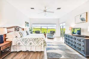 2 bedrooms, desk, iron/ironing board, free WiFi - Intracoastal Condo | 3 min wlk to Beach & Dogs Ok! (Indian Shores)