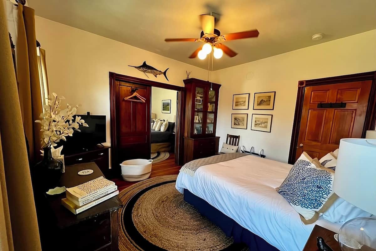 Junior Suite, 2 Bedrooms, Partial Ocean View | 2 bedrooms, premium bedding, pillowtop beds, bed sheets