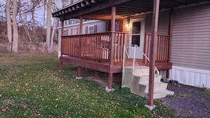 Unclassified image, 4 of 17, button - Cozy little home located in the Finger Lakes (Dundee)