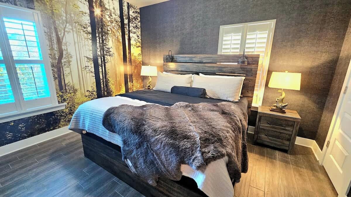 4 bedrooms, iron/ironing board, travel cot, free WiFi