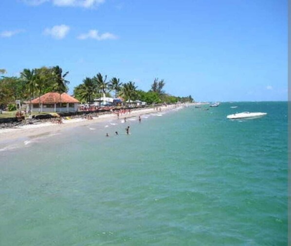 Beach nearby, white sand - Pousada Estelita Ponta de Areia Itaparic (Itaparica)