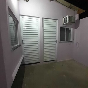 Flat-screen TV - Pousada Estelita Ponta de Areia Itaparic (Itaparica)