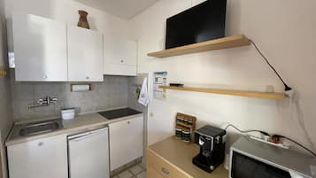 House, 1 Bedroom, Balcony | Interior