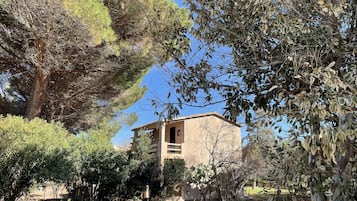 House, 1 Bedroom, Balcony | Exterior