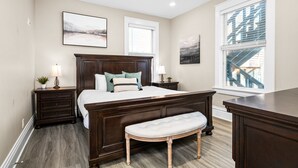 Room - Harris House 4 | On Hospital Campus (Duluth)