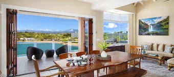 AMAZING VIEWS-Kalapaki Cliffside Penthouse-Perched above, elevator to the sand!