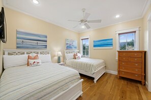 4 bedrooms, iron/ironing board, free WiFi, bed sheets - CABANA BLU: New Listing! Private Community, Beautiful Large Pool, Easy Beach Access (Santa Rosa Beach)