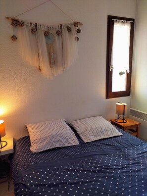 2 bedrooms
