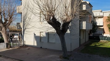 Esterni