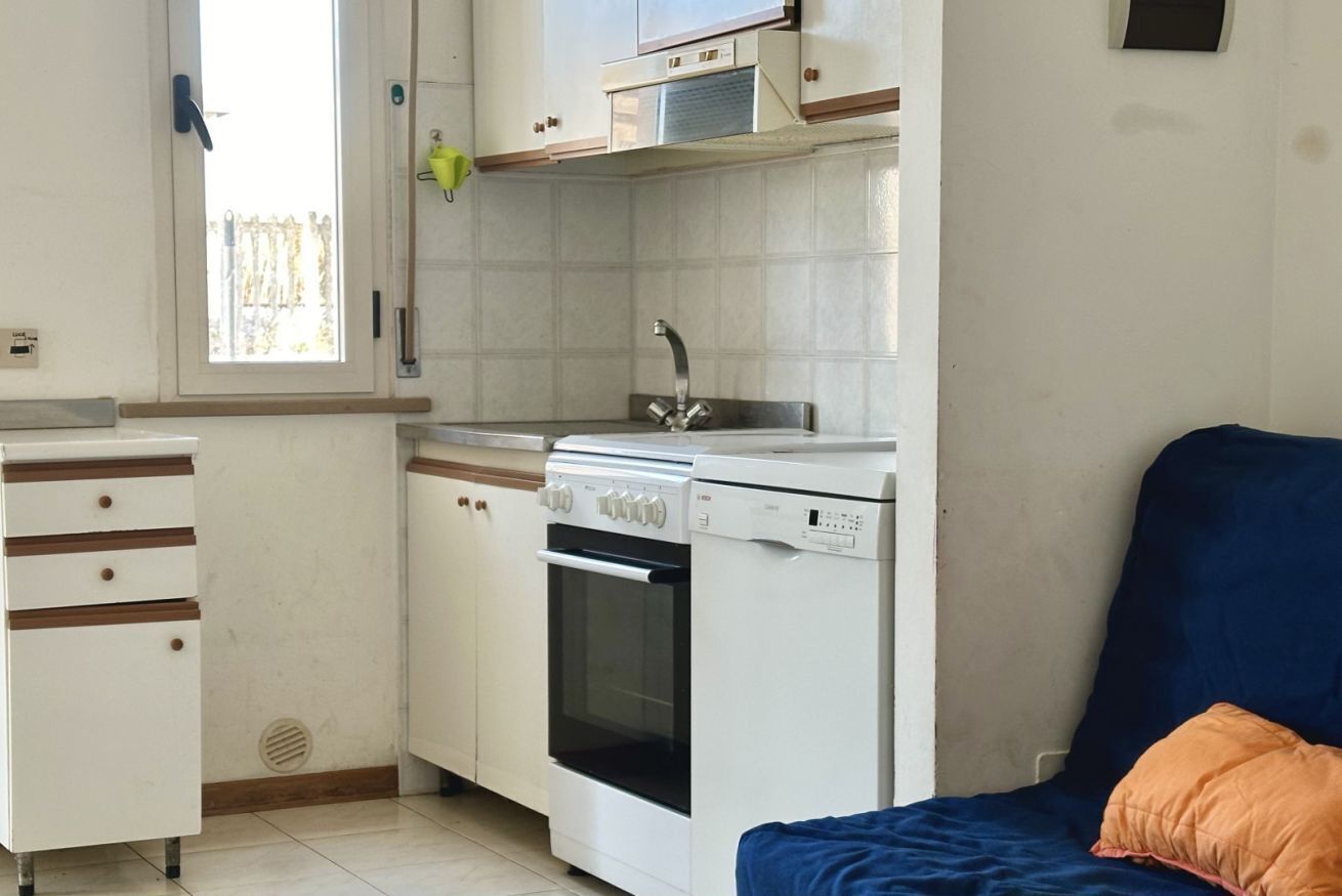 Fridge, oven, dishwasher