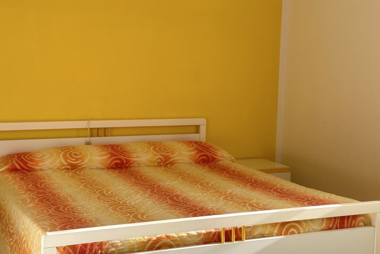 2 bedrooms, bed sheets