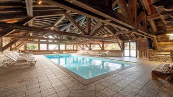 Piscine couverte, piscine chauffée