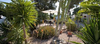 Caravan 'Mobilhome Mit Garten Und Pool' with Shared Pool, Wi-Fi and Air Conditioning