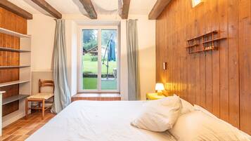 2 habitaciones, tabla de planchar con plancha y wifi gratis